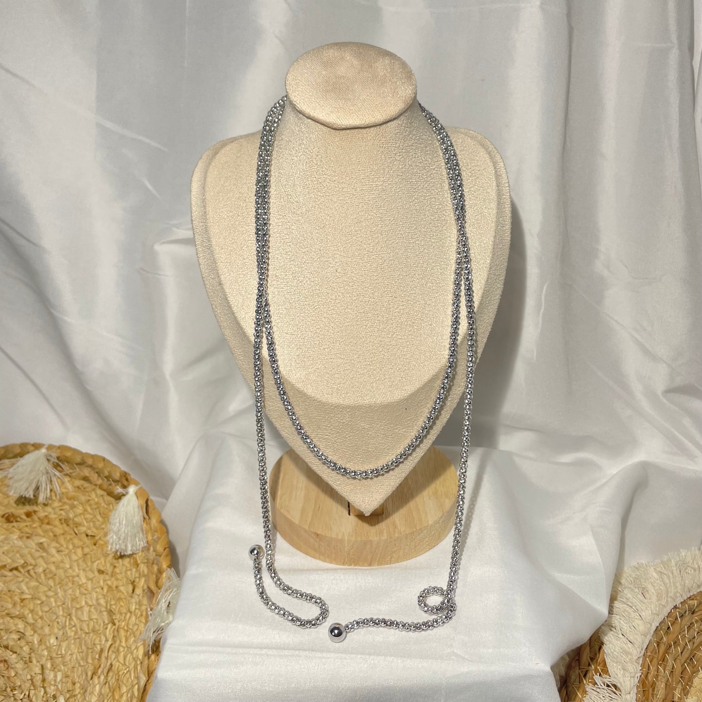 Valencia long necklace