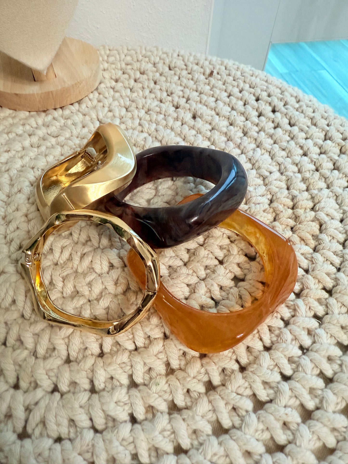 Curvy Bracelet