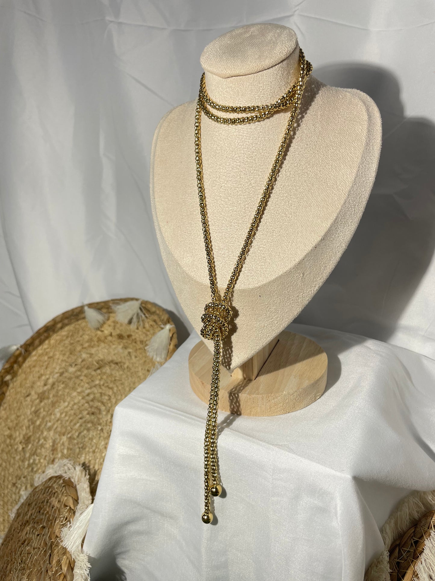 Valencia long necklace