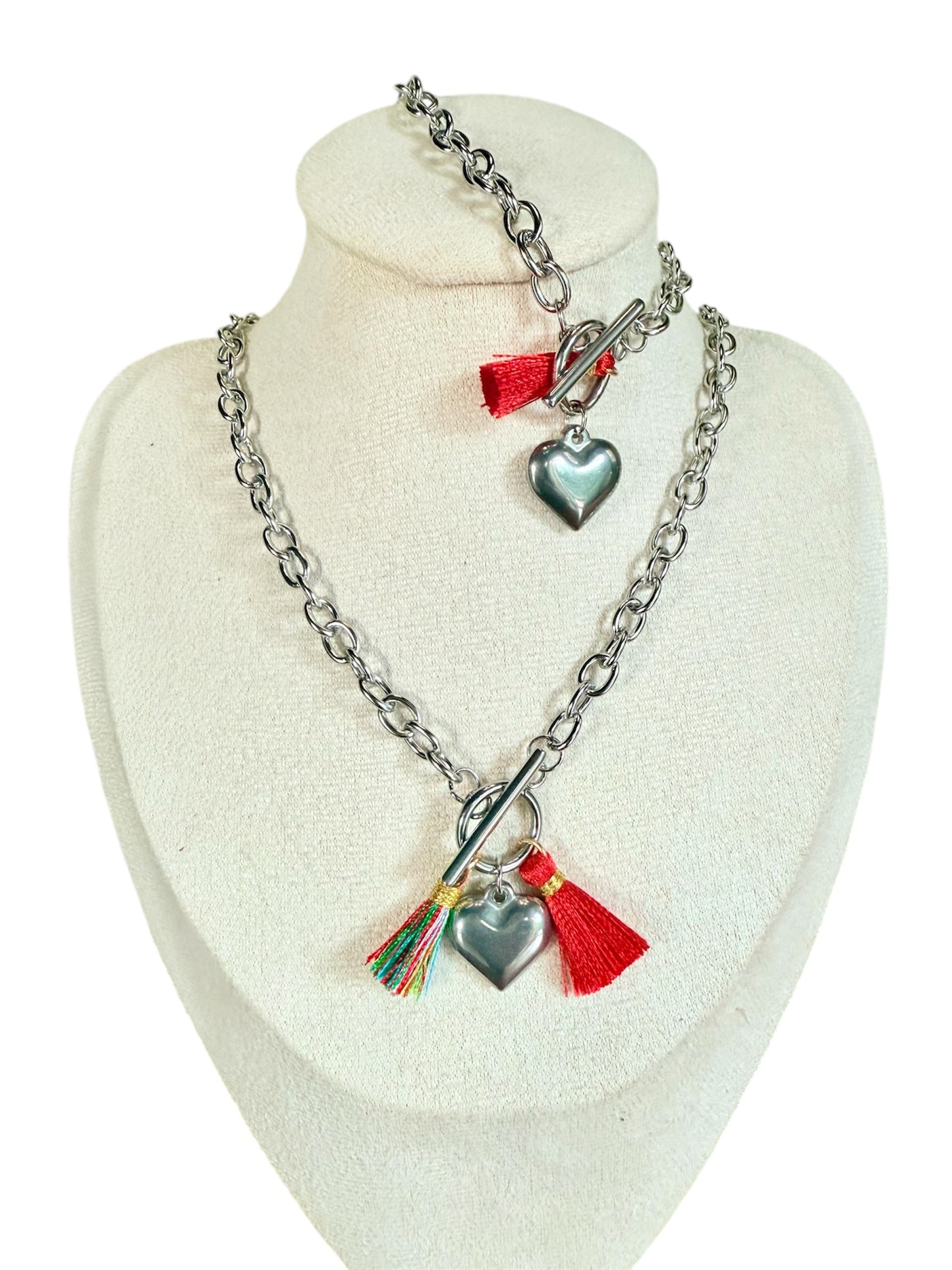 Francia Pop Heart Necklace Set