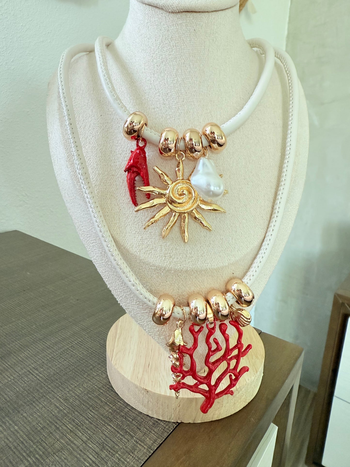Red Reef Summer Necklace