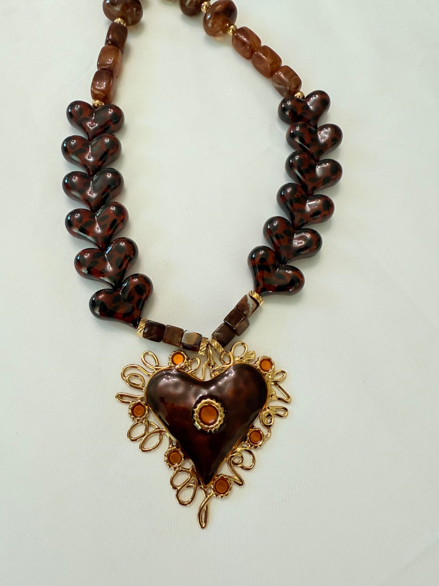 Tortoise Chunky Heart Vintage Necklace
