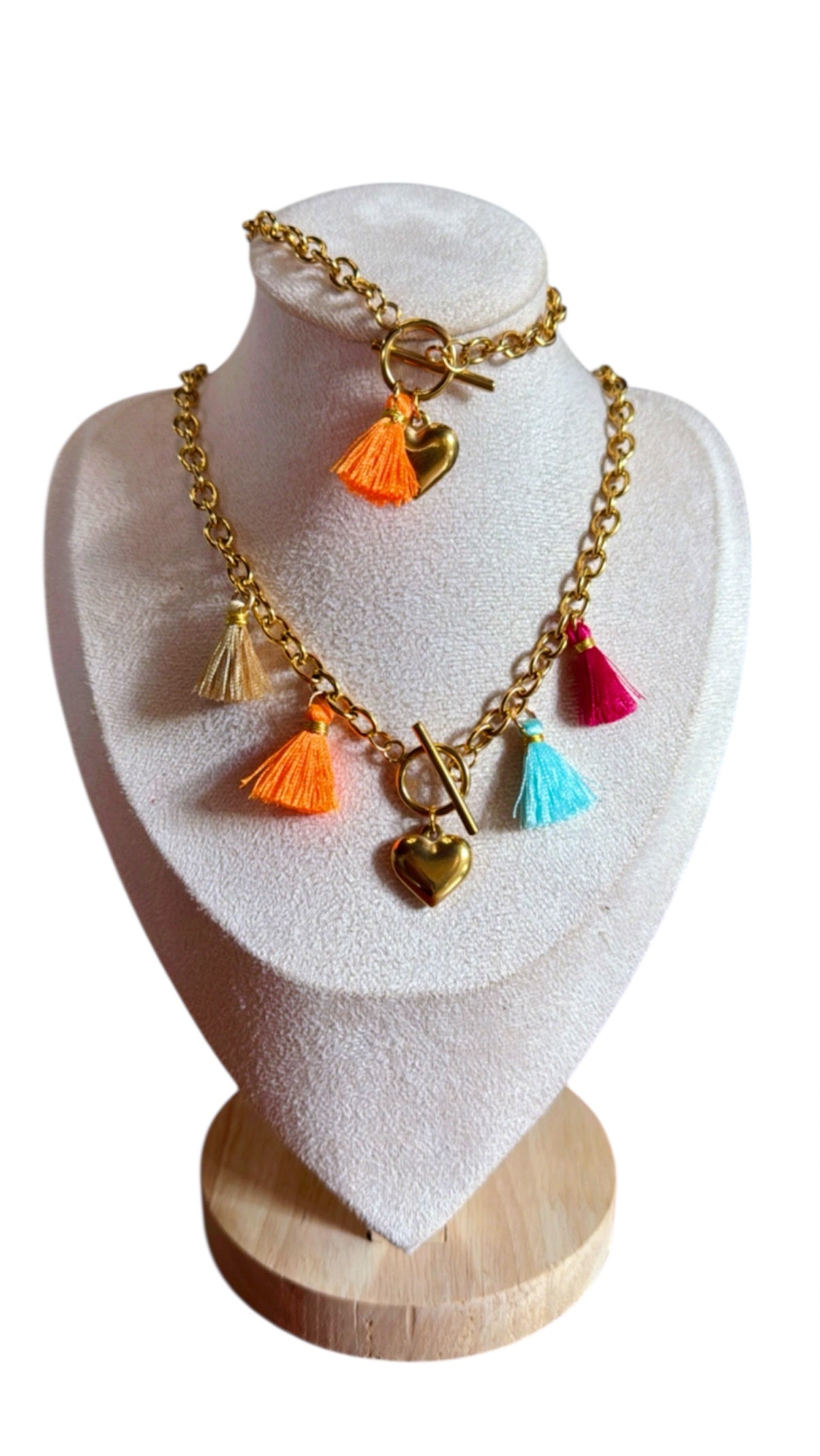 Francia Pop Heart Necklace Set