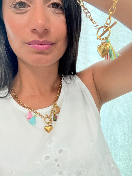 Francia Pop Heart Necklace Set