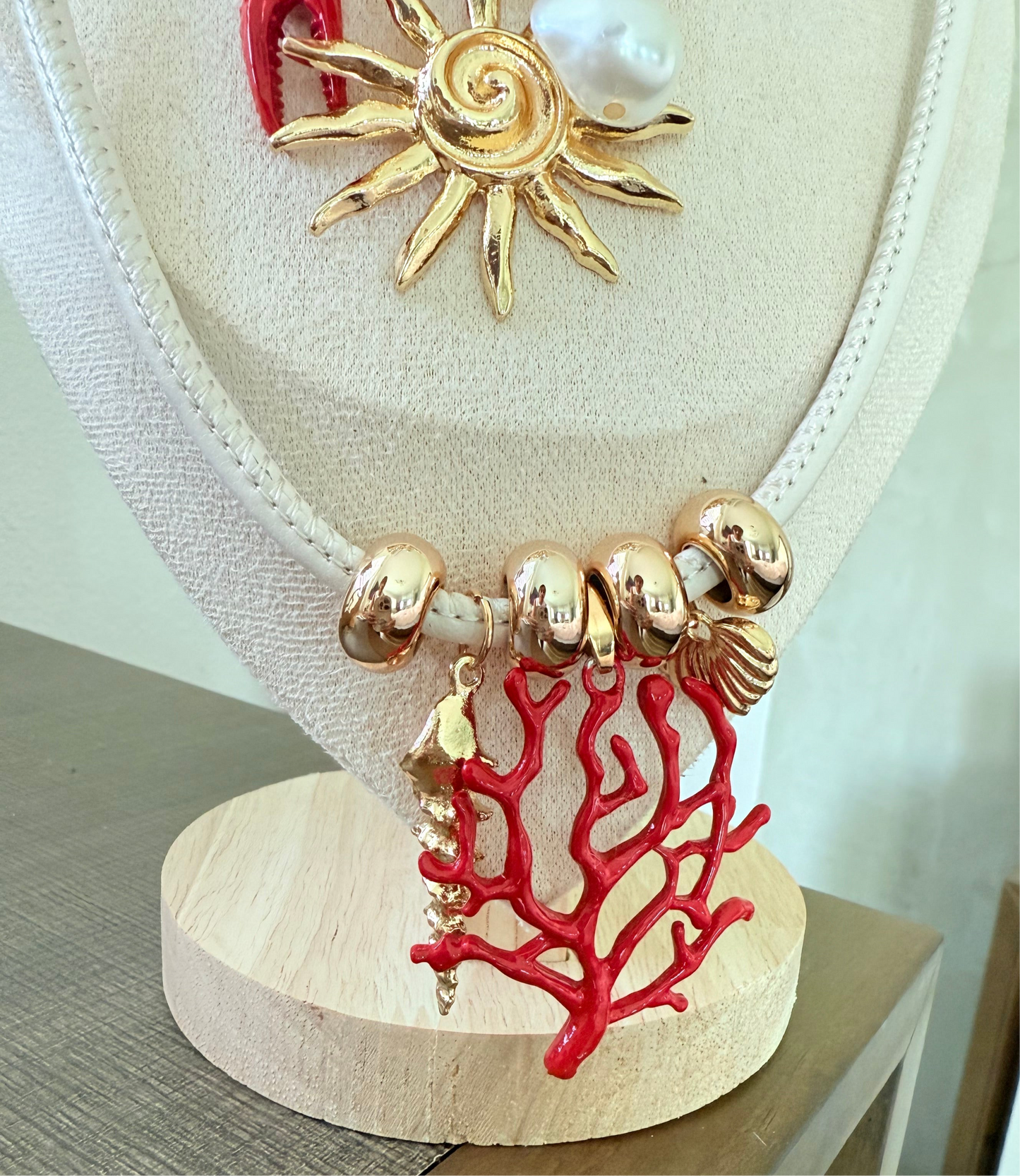 Red Reef Summer Necklace